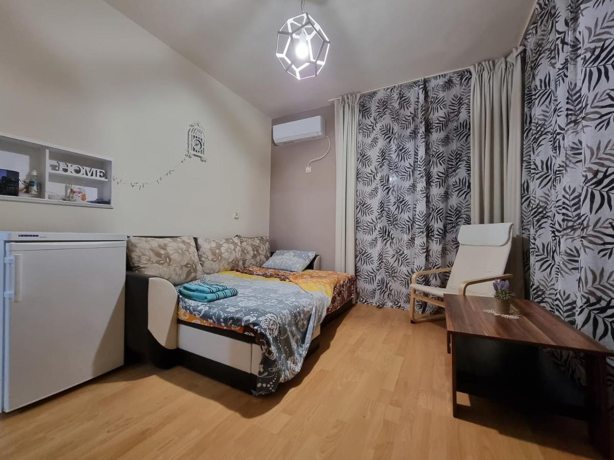 بورغاس Reni'S Apartment-With Private Parking In Center المظهر الخارجي الصورة